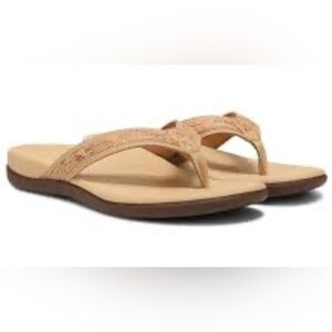 Vionic tide 11 sandals